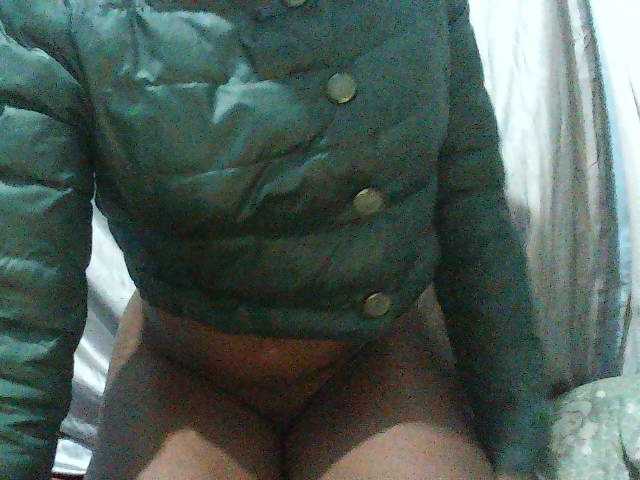 Nadjirh live cam on BongaCams