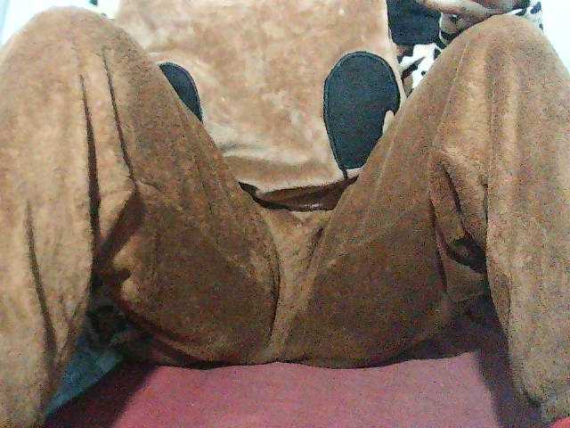 Nadjirh live cam on BongaCams