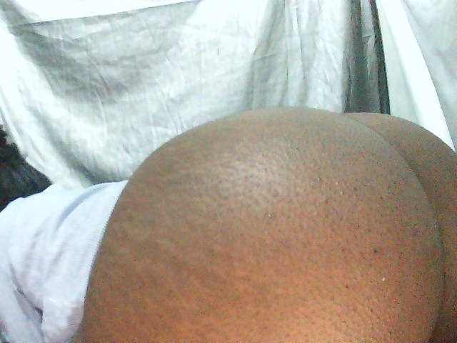 Nadjirh live cam on BongaCams