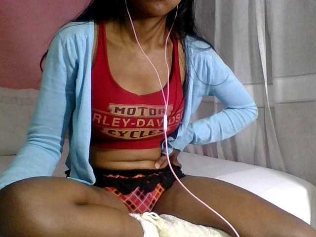 SYLVIANO live cam preview