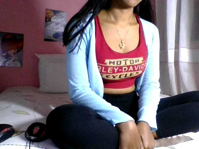 MariahRK live cam on BongaCams