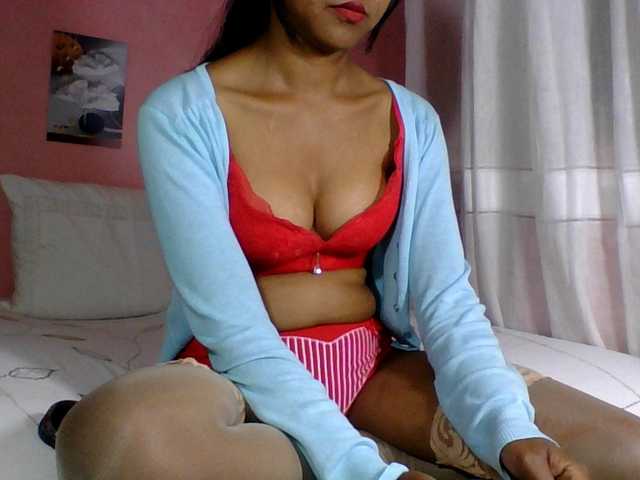 MariahRK live cam on BongaCams