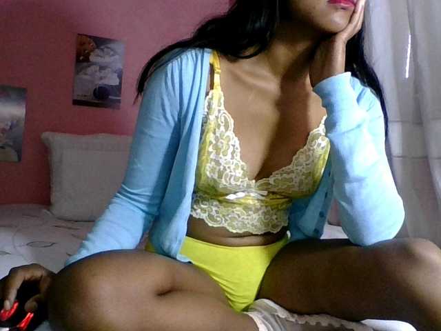 MariahRK live cam on BongaCams