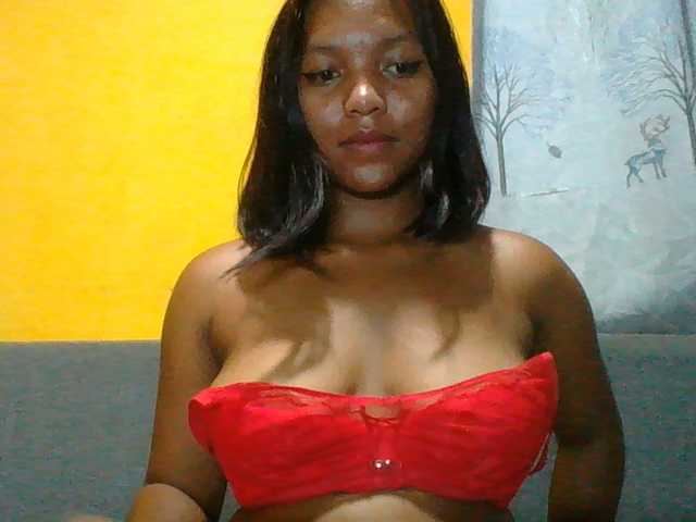 -Muriella- live cam on BongaCams
