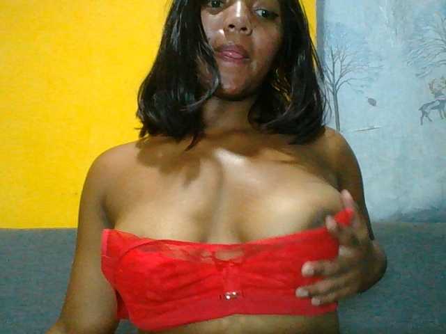 -Muriella- live cam on BongaCams