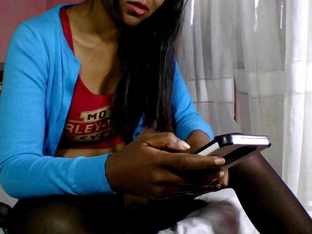 MariahRK live cam on BongaCams