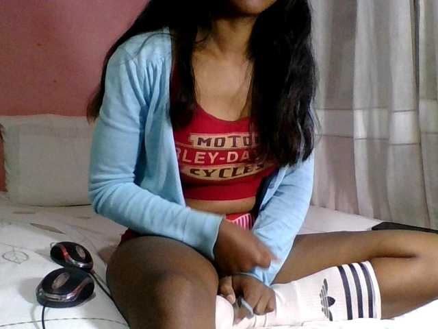 SYLVIANO live cam preview