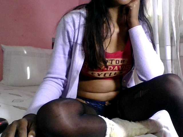 MariahRK live cam