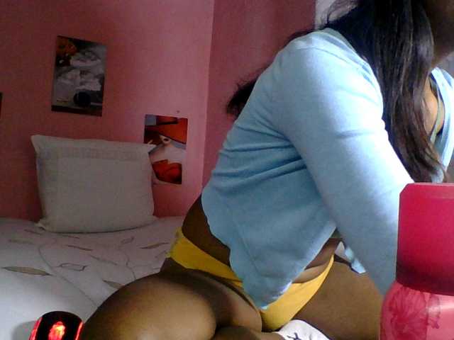 MariahRK live cam on BongaCams