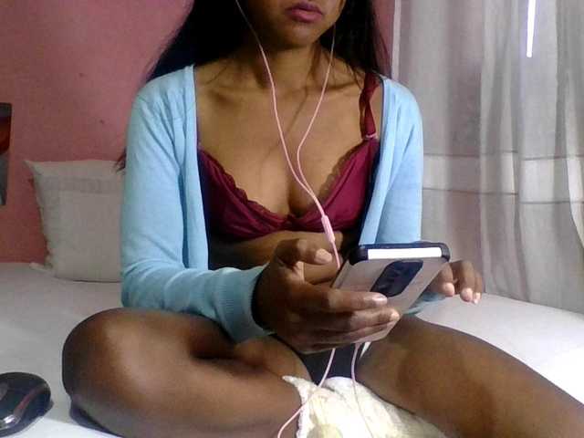 MariahRK live cam on BongaCams