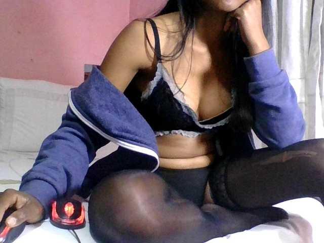 MariahRK live cam on BongaCams