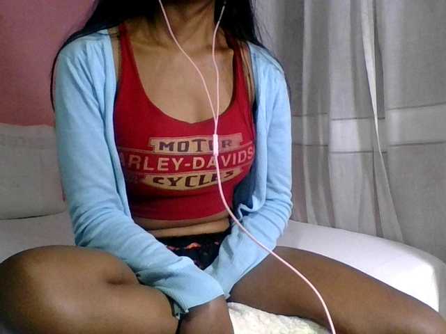 SYLVIANO live cam preview