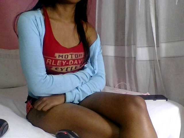 SYLVIANO live cam preview