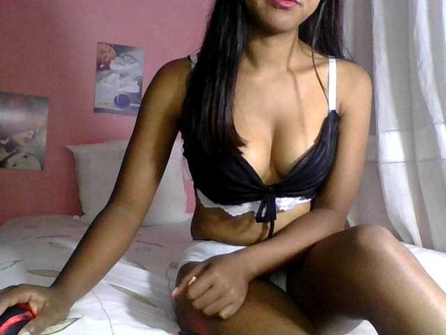 MariahRK live cam on BongaCams