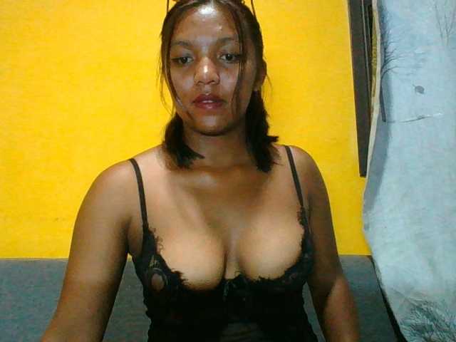 Murielle23 webcam