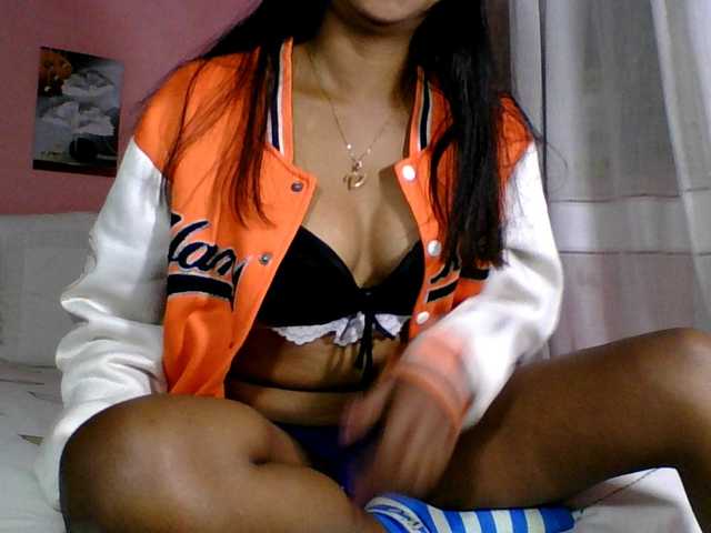 MariahRK live cam on BongaCams