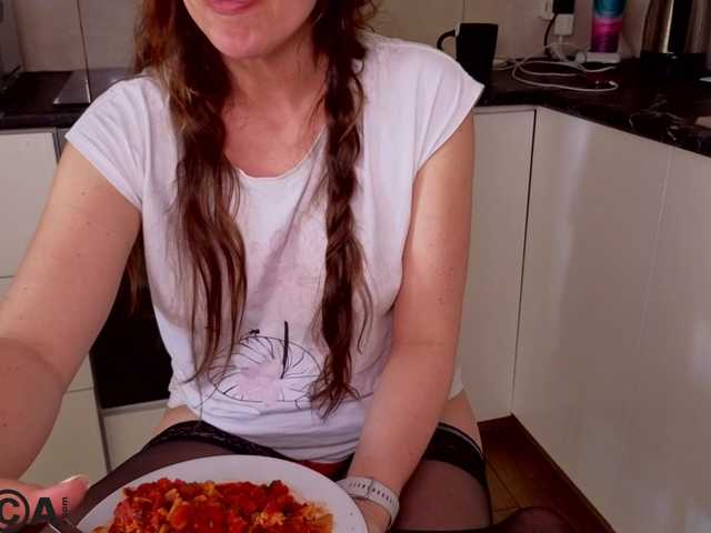 Ahsaka's BongaCams show and profile