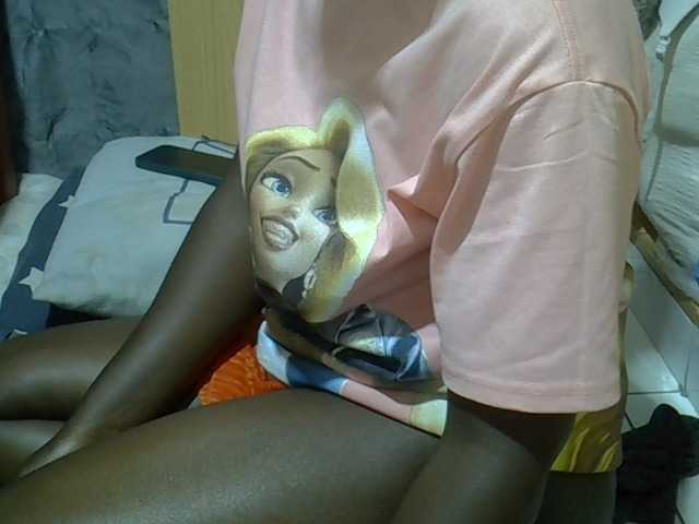 Ebonydora live webcam show