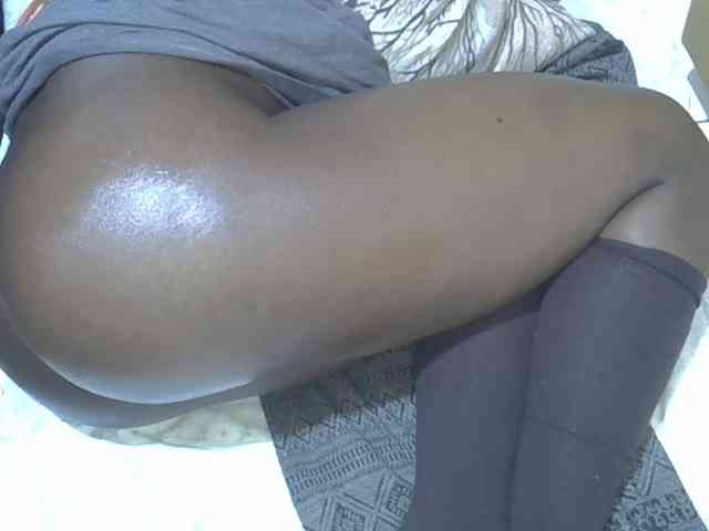 Ebonydora webcam