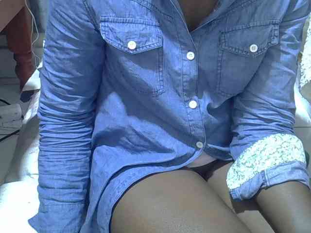 Ebonydora webcam