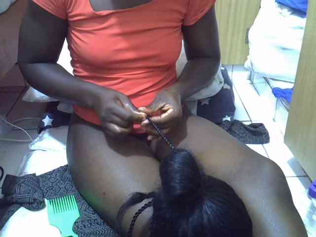 Ebonydora webcam