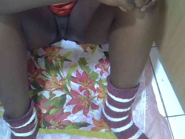 Ebonydora webcam
