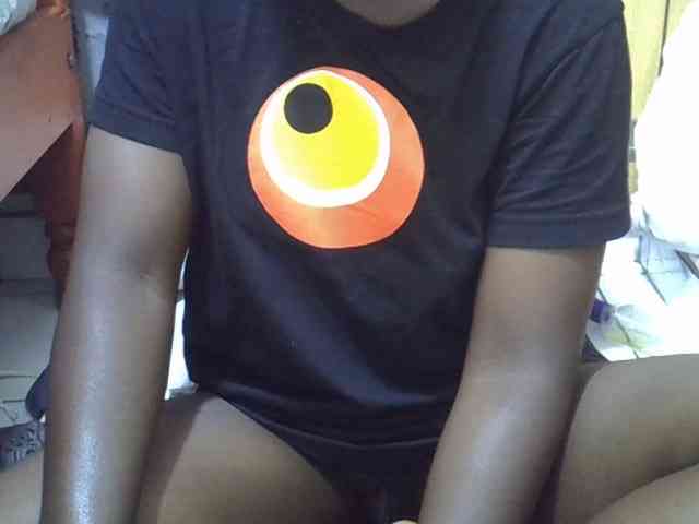 Ebonydora webcam