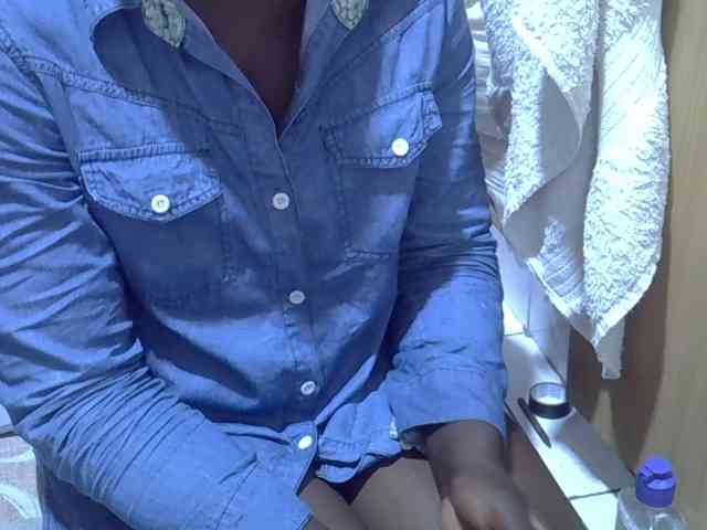 Ebonydora webcam