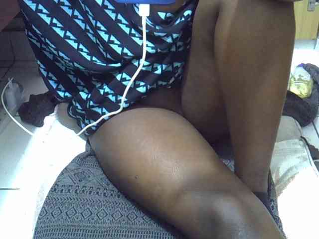 Ebonydora webcam