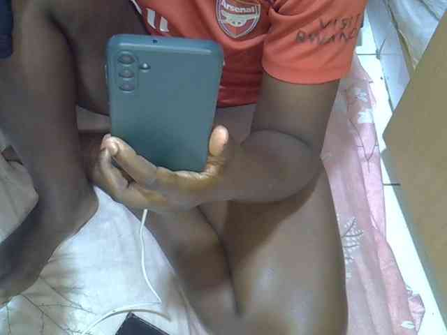 Ebonydora webcam