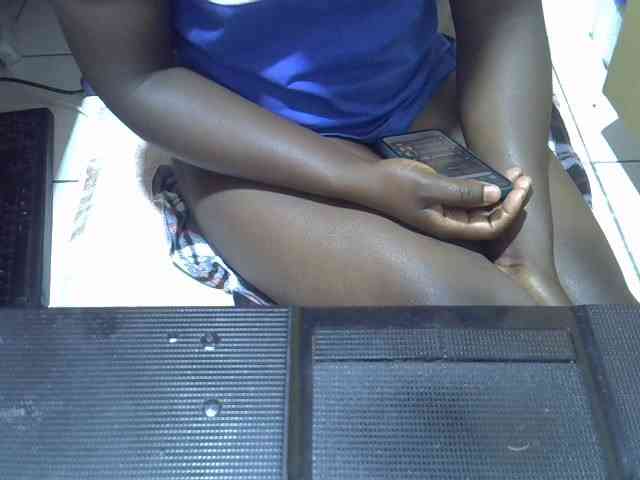 Ebonydora webcam