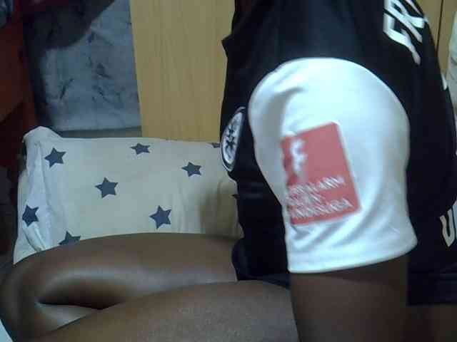 Ebonydora webcam