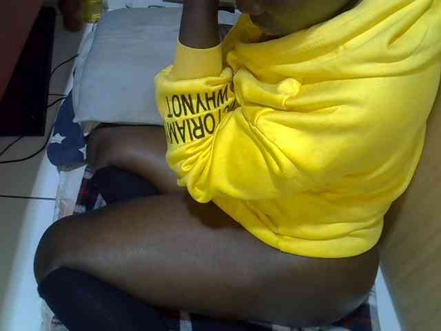 Ebonydora webcam