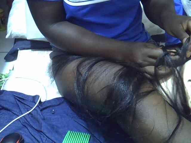 Ebonydora webcam