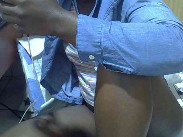 Ebonydora webcam