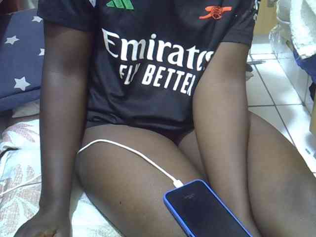 Ebonydora webcam