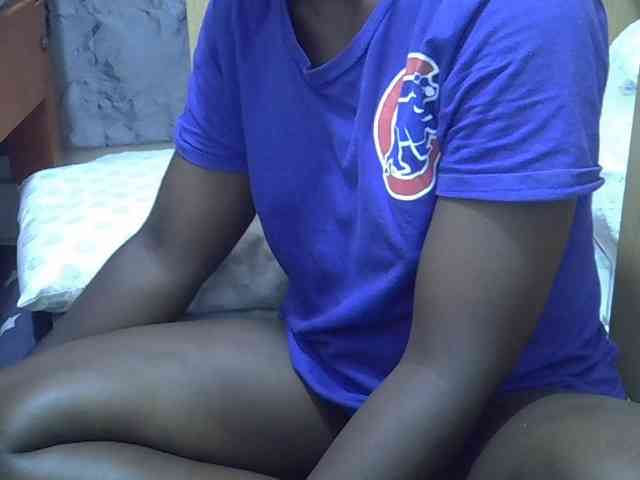 Ebonydora webcam