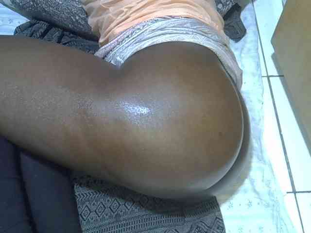 Ebonydora webcam