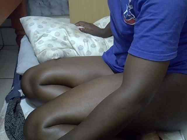 Ebonydora webcam