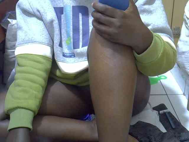Ebonydora webcam