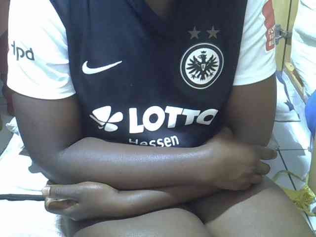 Ebonydora webcam