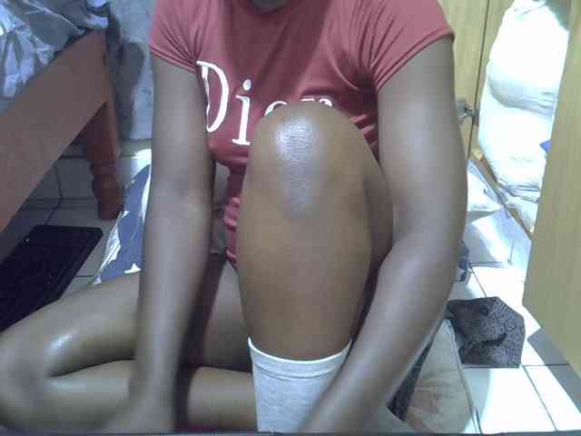 Ebonydora webcam