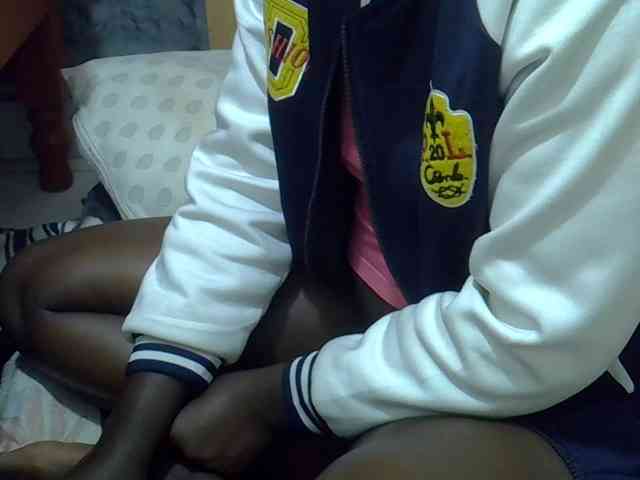 Ebonydora webcam