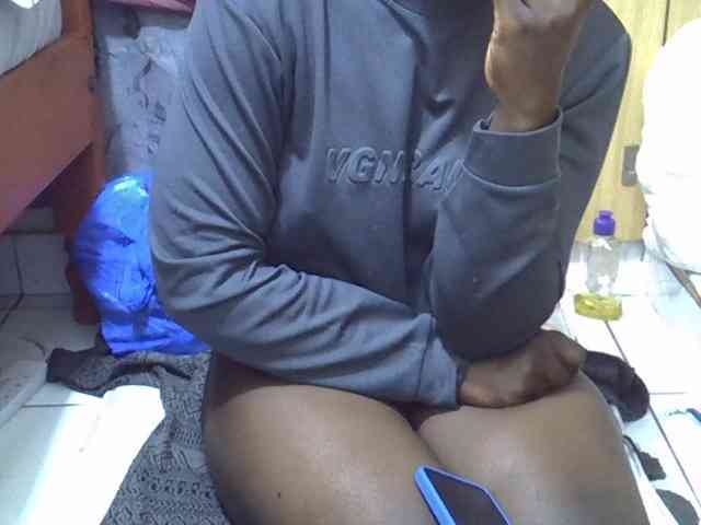 Ebonydora webcam