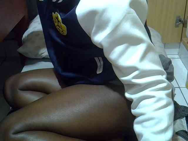 Ebonydora webcam