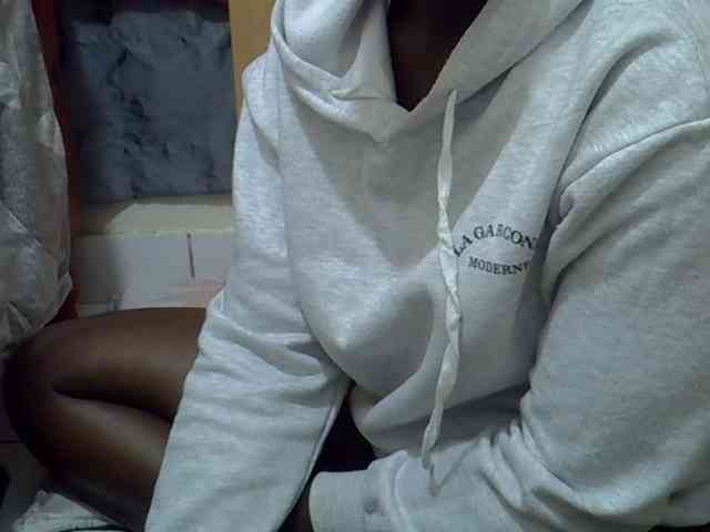 Ebonydora webcam