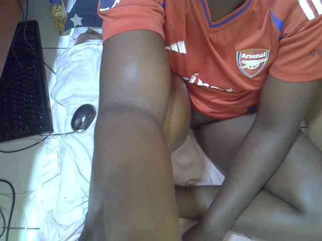 Ebonydora webcam
