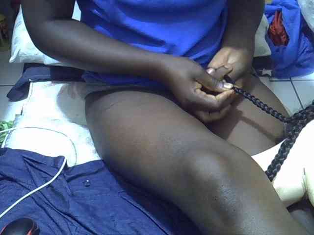 Ebonydora webcam