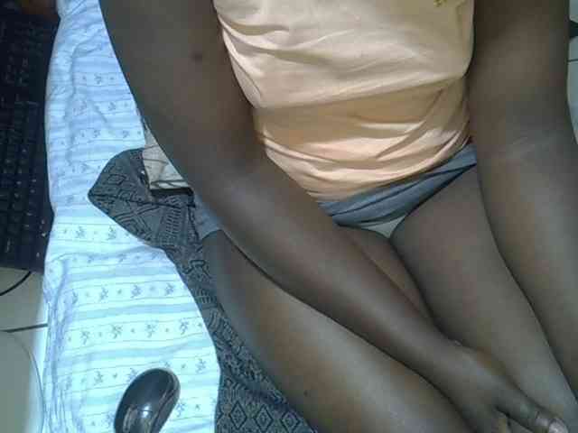 Ebonydora webcam