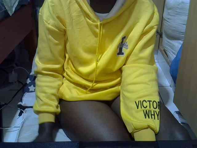 Ebonydora webcam